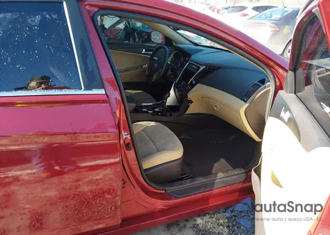 2013 Hyundai Sonata Gls z USA, uszkodzony, nr VIN 5NPEB4AC0DH703784